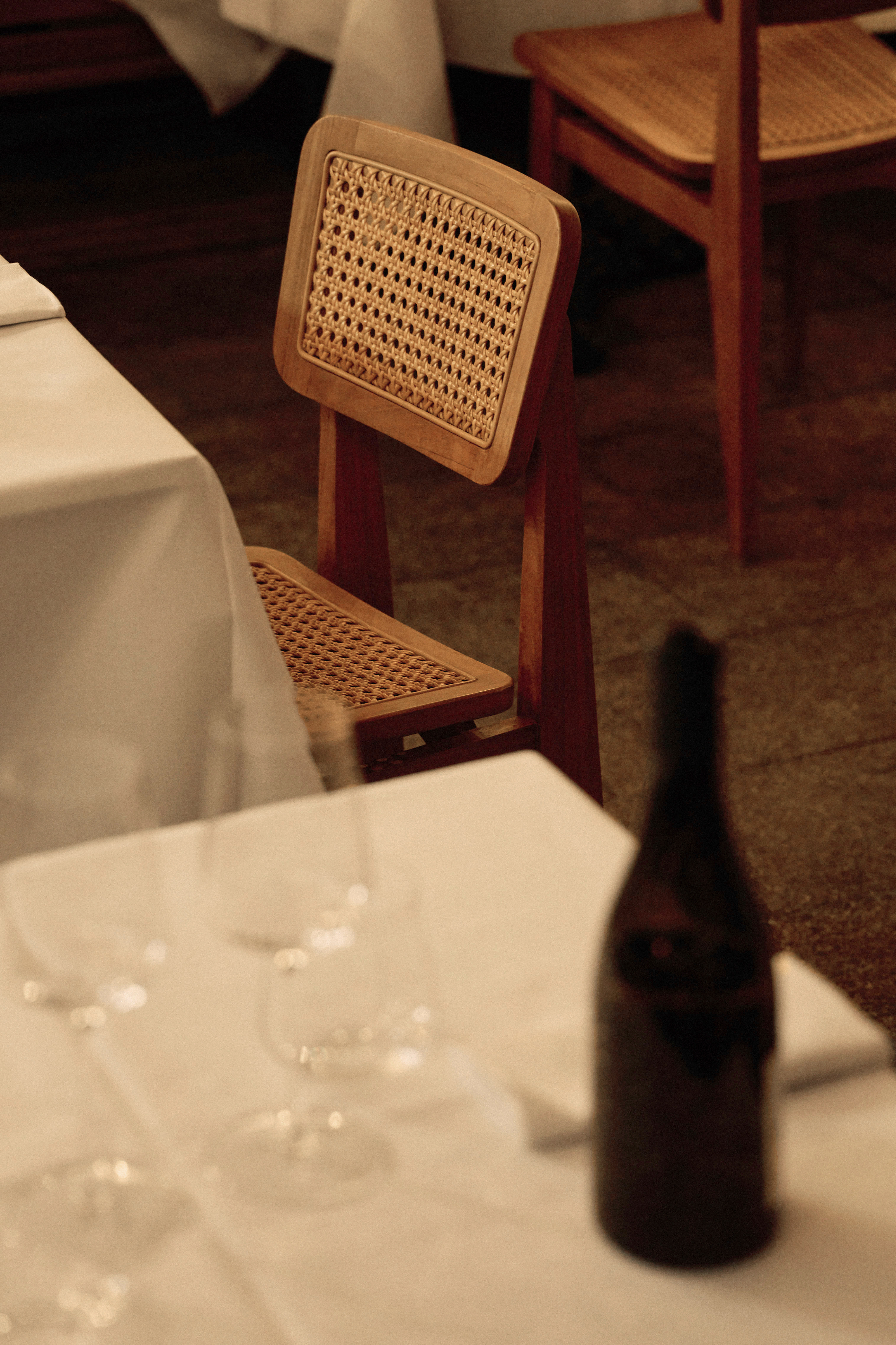 07-gubi-c-chair-outdoor-french-cane