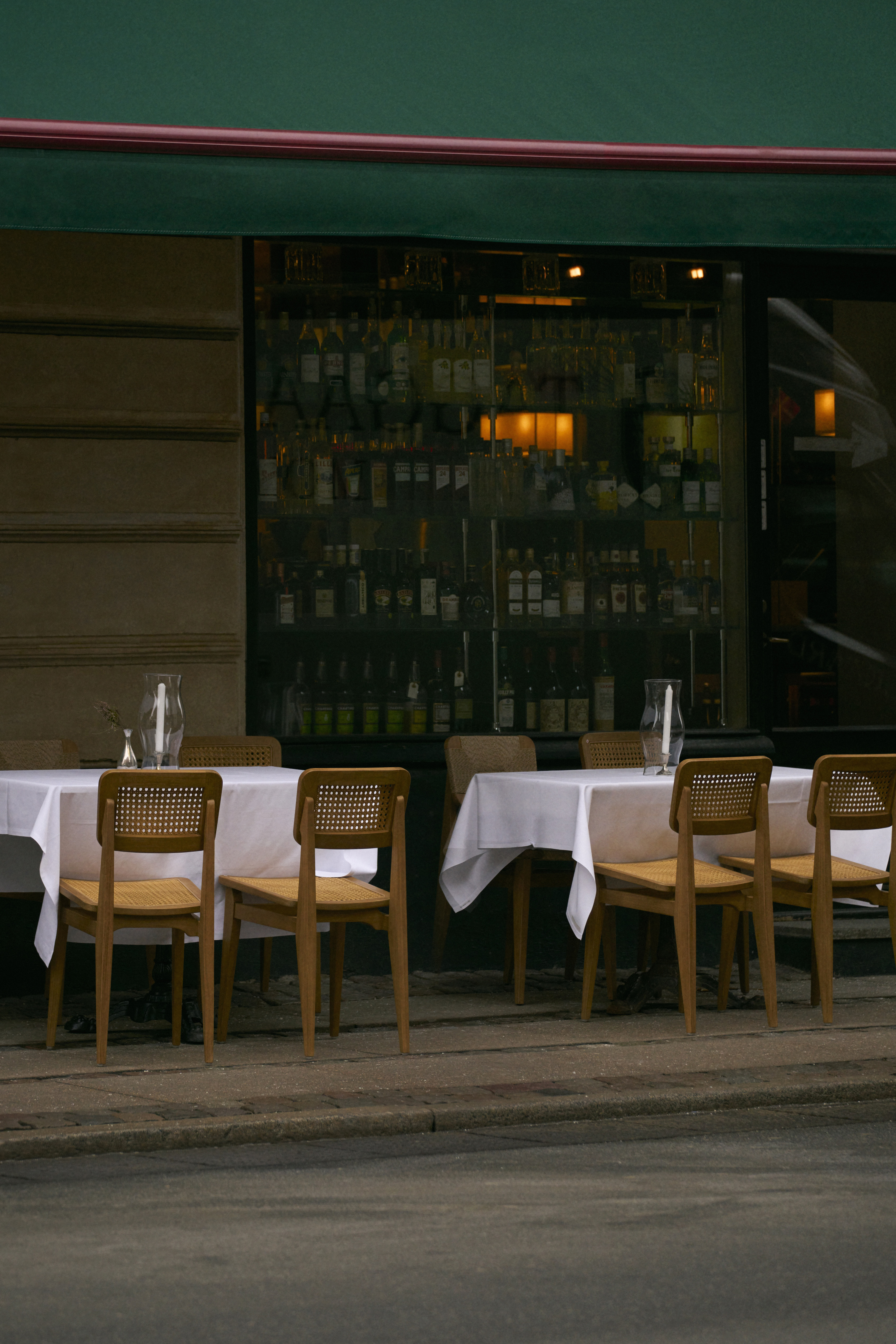 14-gubi-c-chair-outdoor-french-cane