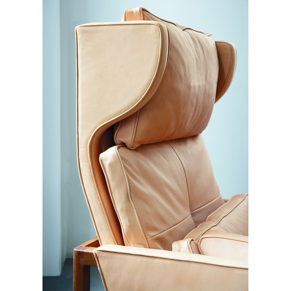CB-51 Wingchair