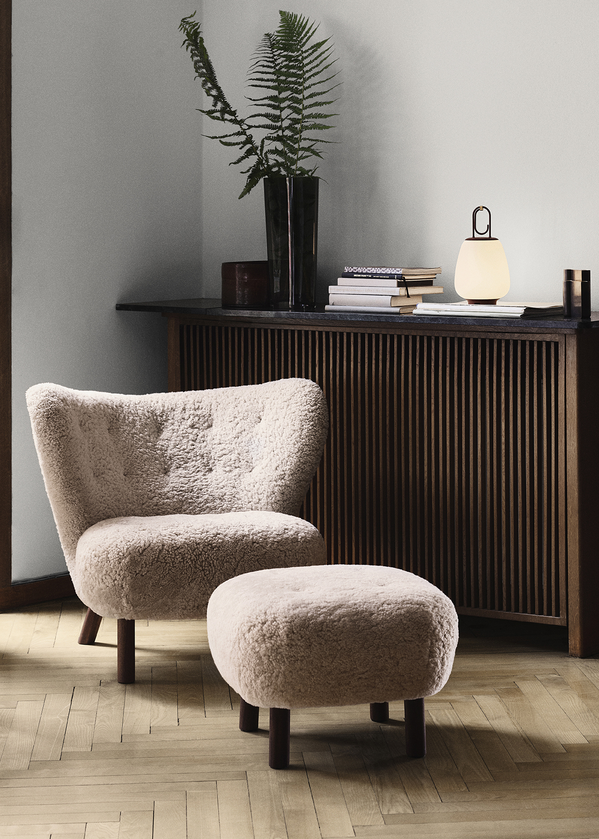 atd-retail-2020-little-petra-vb1-pouf-atd1-lucca-sc51-glass-vase-sc38-develius-ev1-planter-sc45-drop-leaf-hm5-vocast