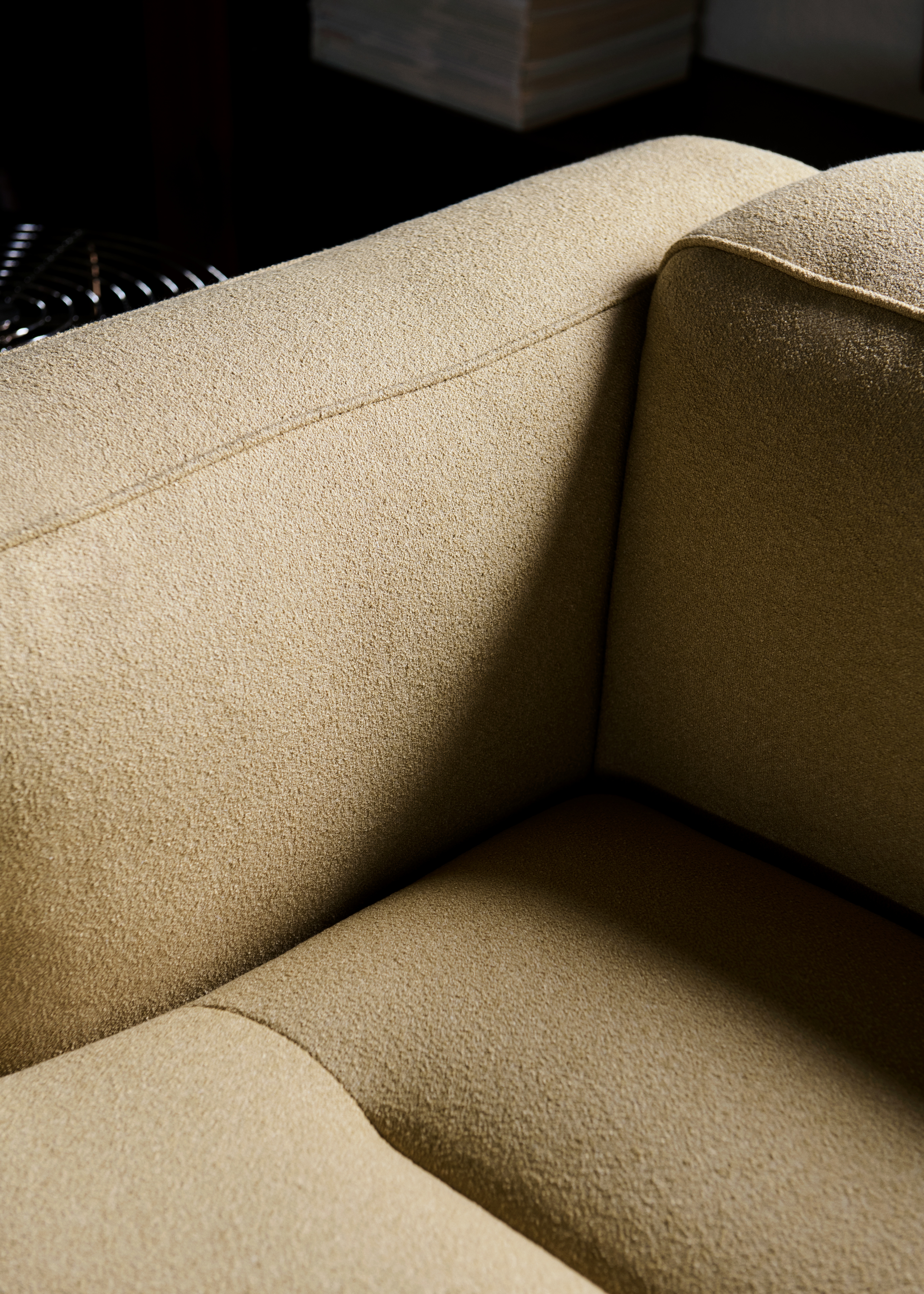 atd-retail-2024-inland-av42-wire-stool-vp11