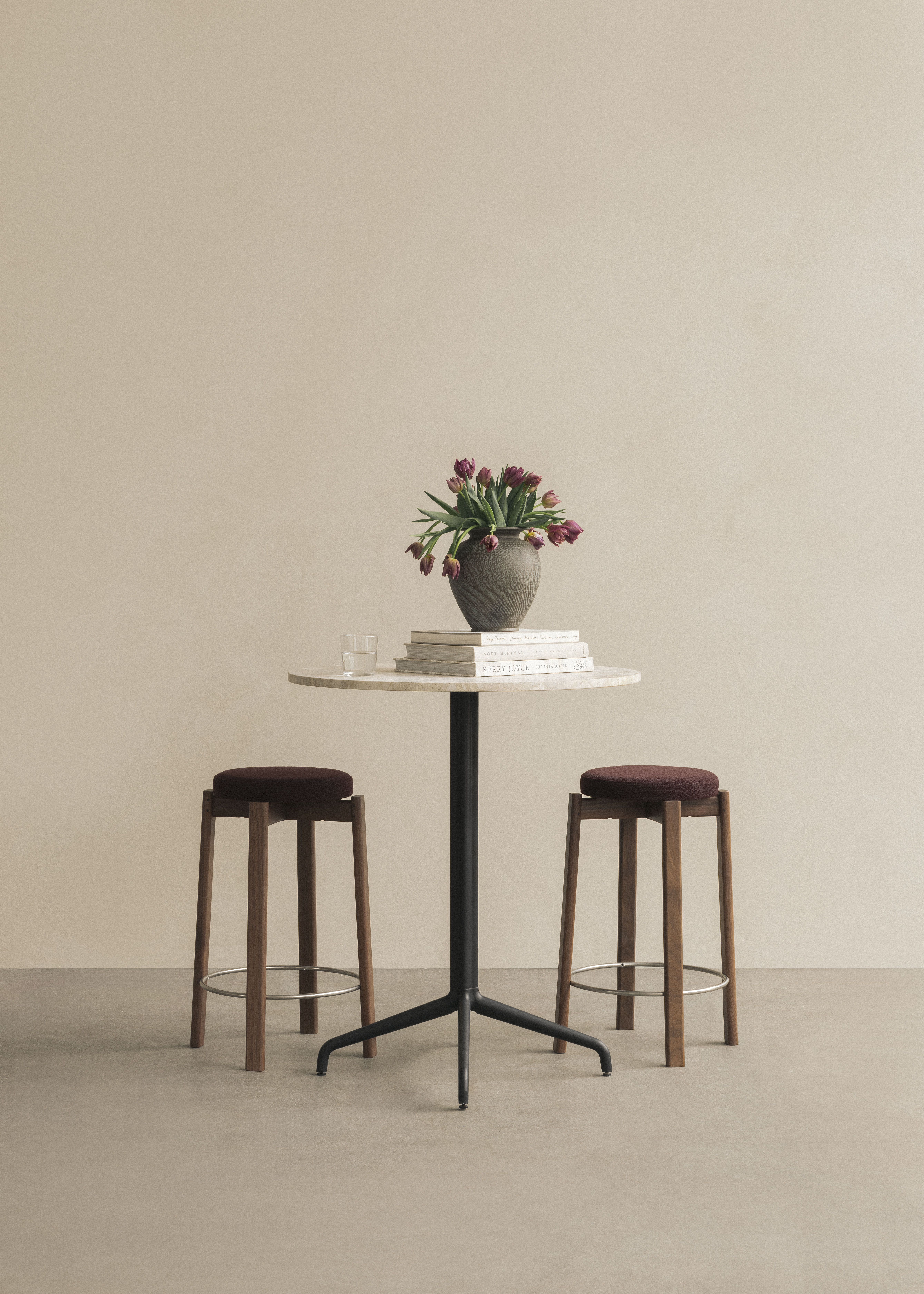 audo-harbour-column-counter-table-passage-counter-stool-52