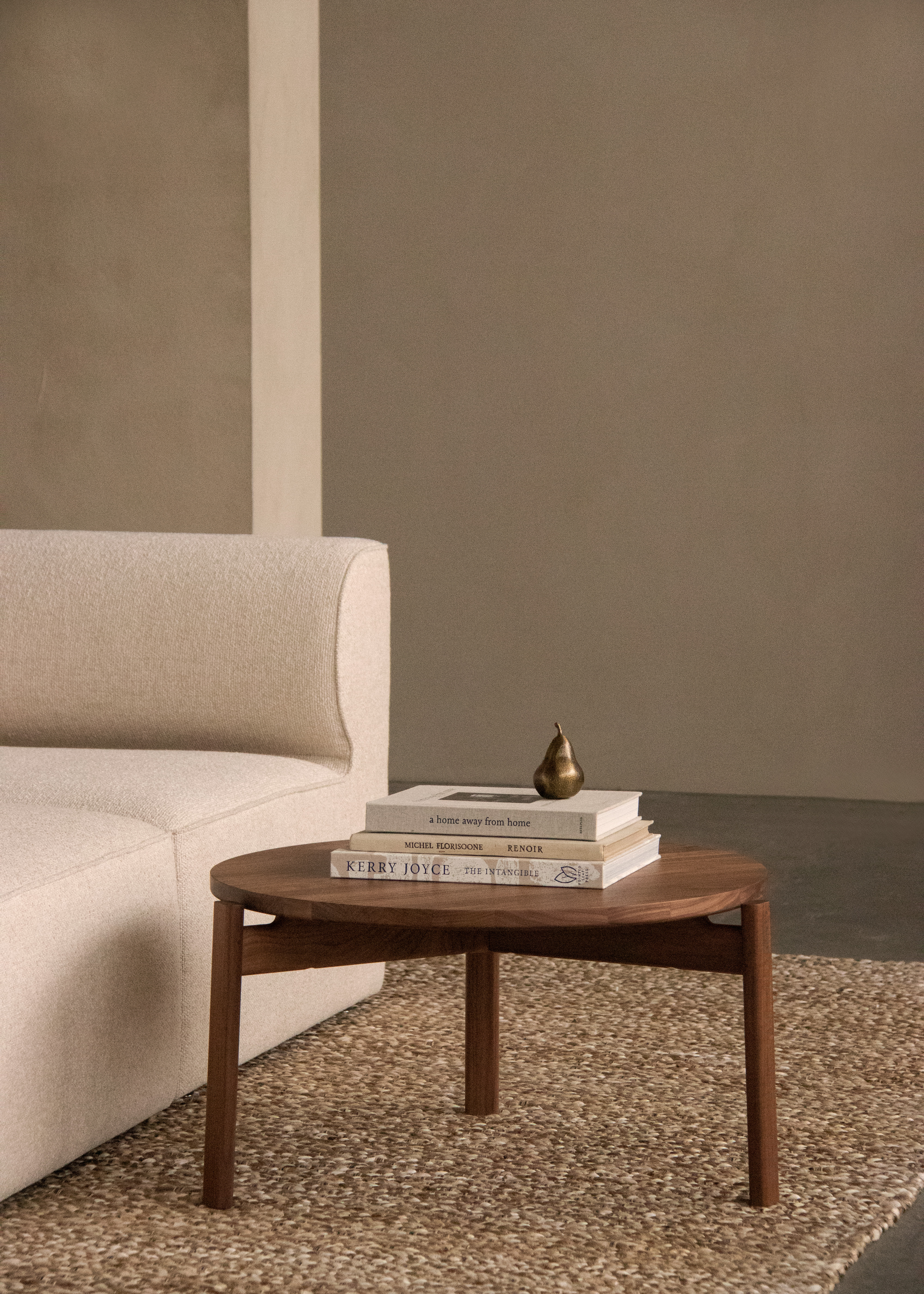 audo-passage-lounge-table-sentiment-paper-weight-eave-modular-sofa-45