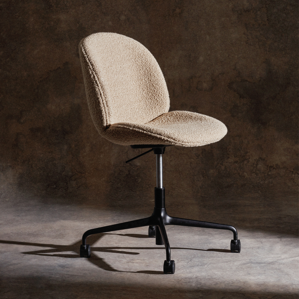 Beetle Meeting Chair