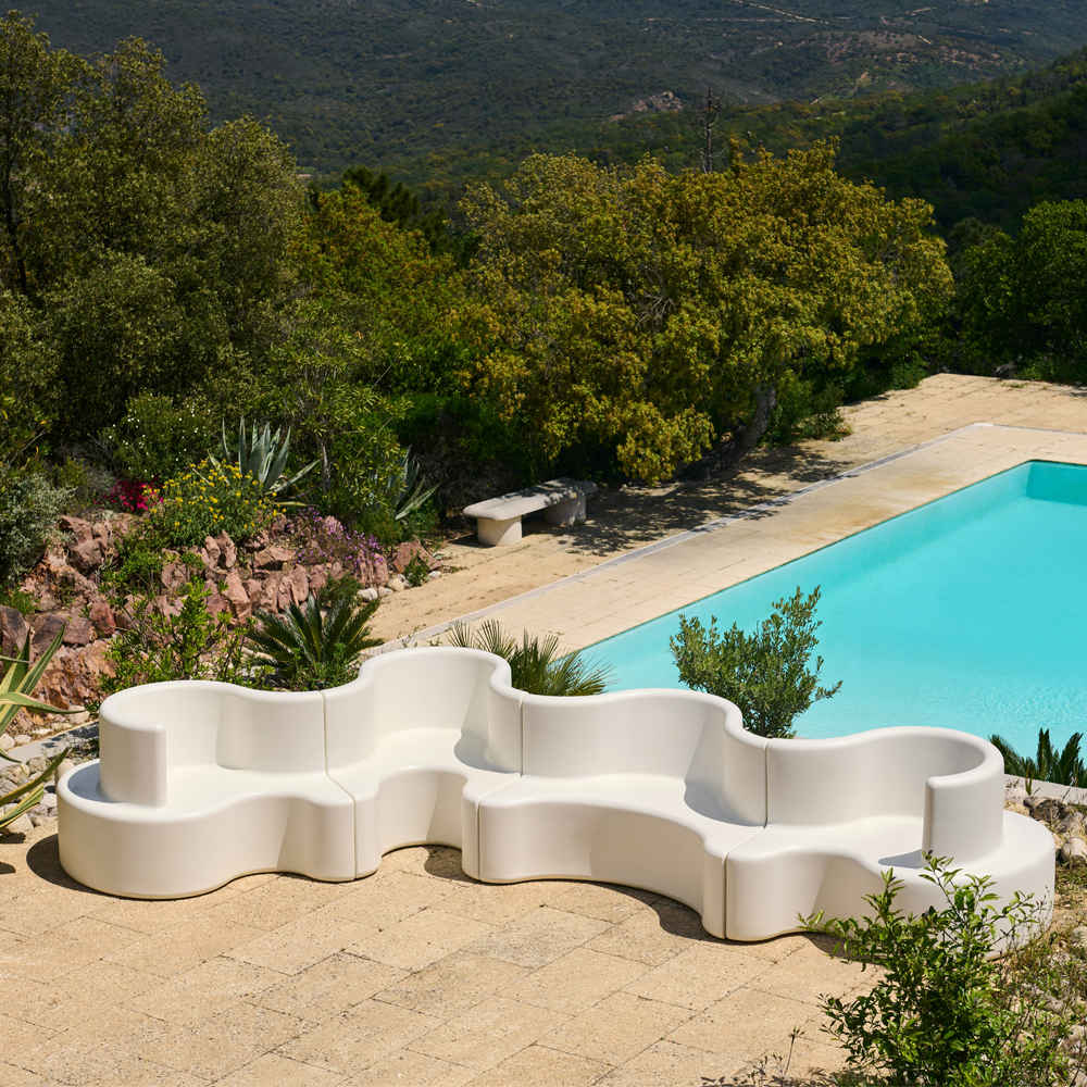 Cloverleaf Indoor/Outdoor