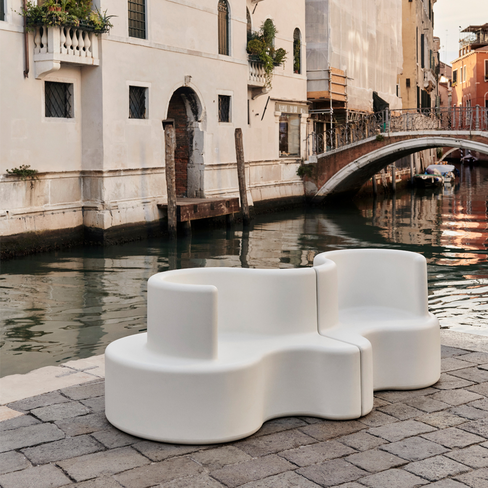 Cloverleaf Indoor/Outdoor