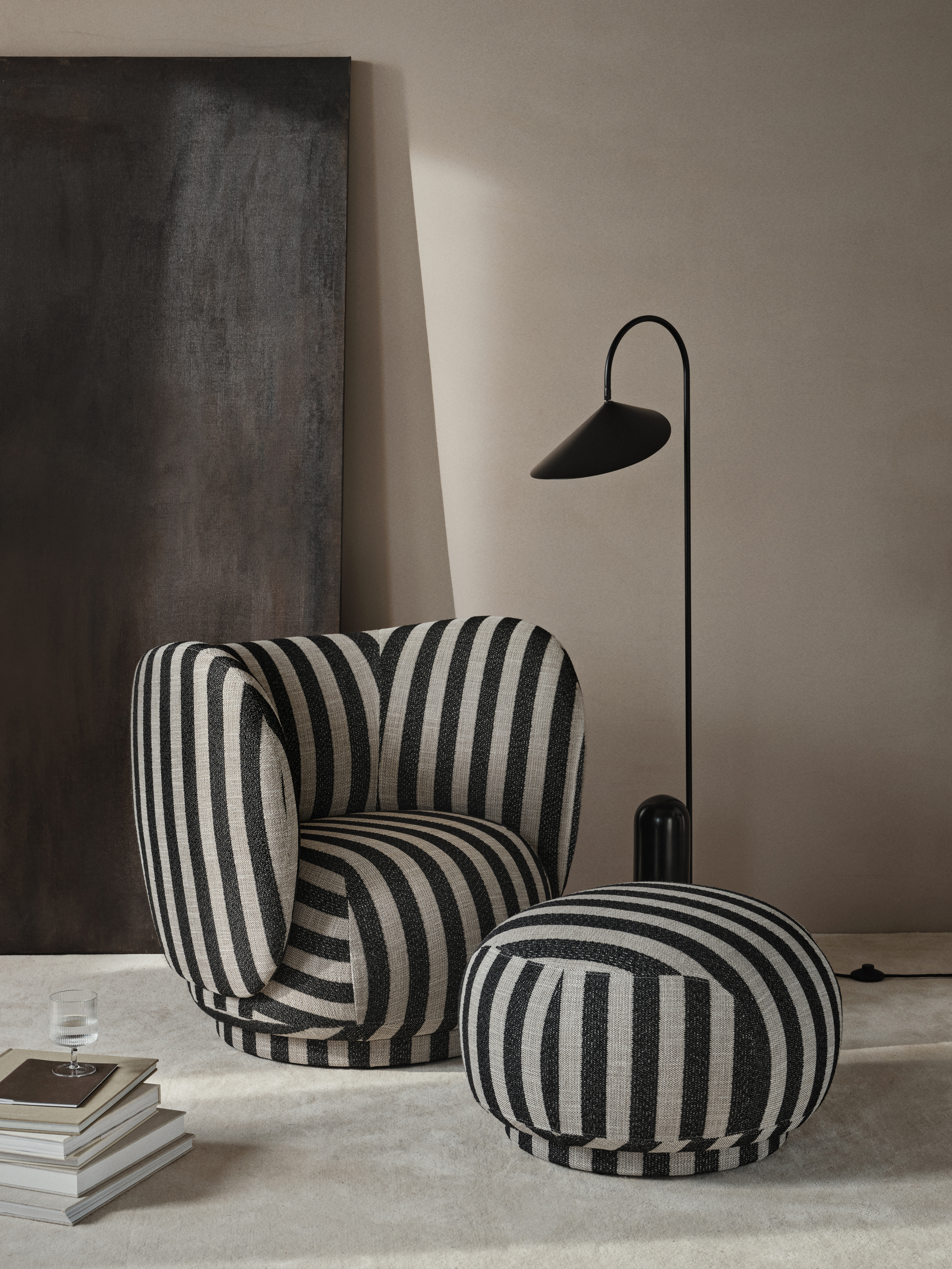 fermliving-ss24-ricoloungechair-louisiana-1104264563-1104265738-1104265735-1104268946-ricopouf-louisiana-1104266165-1104268621-1104266285-01