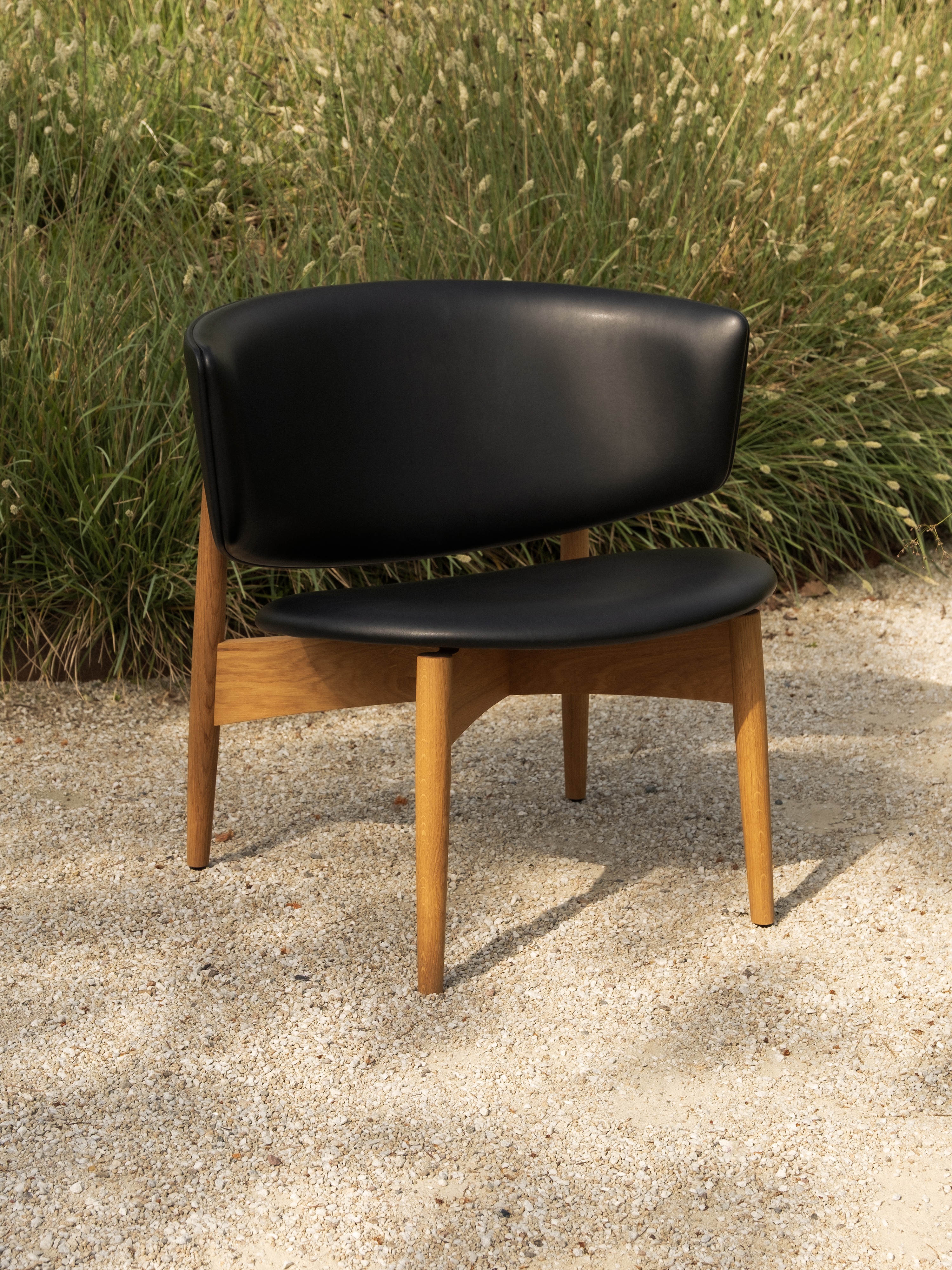 fermliving-ss25-hermanloungechair-vegea-black-1104270223-4