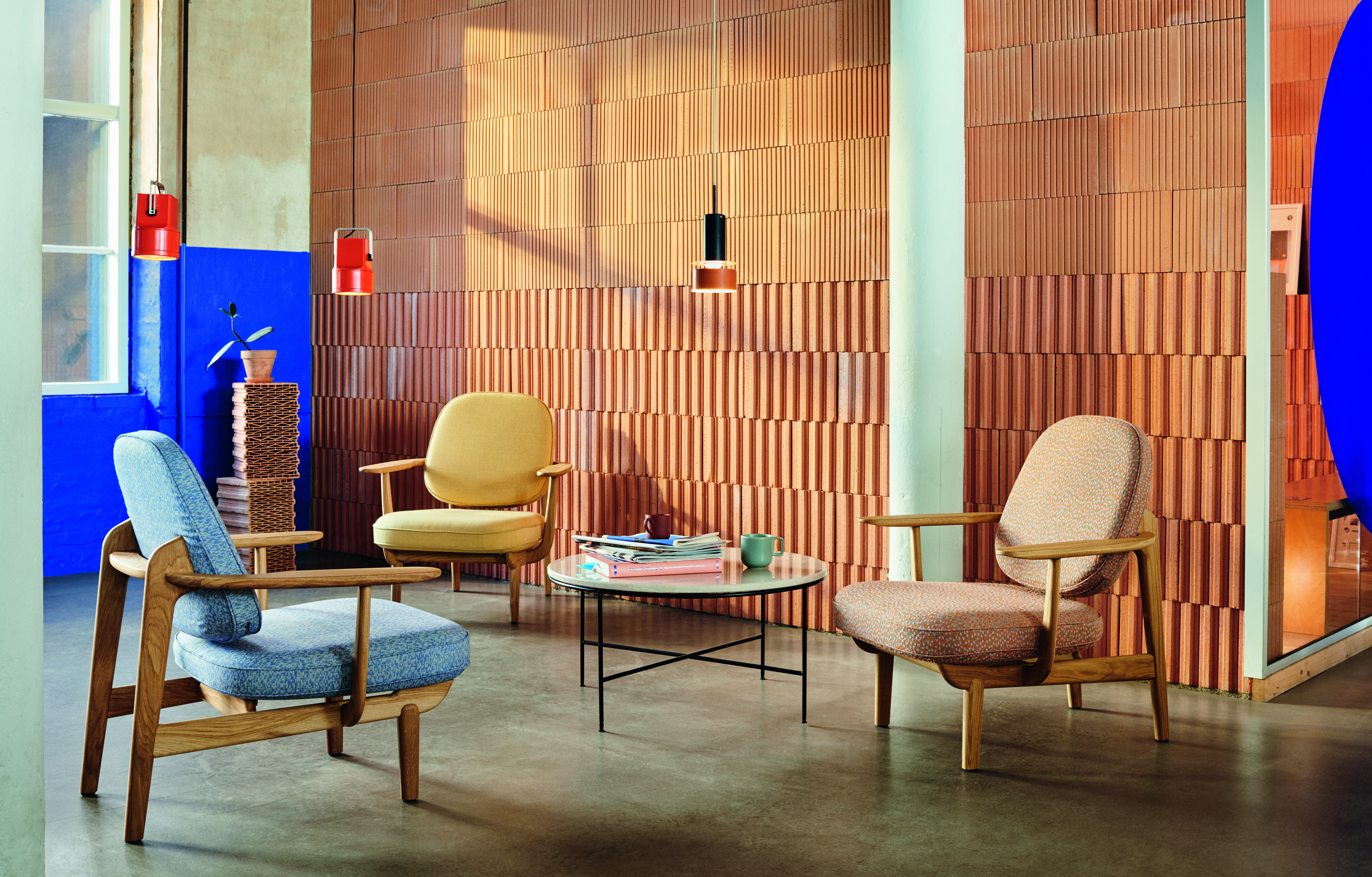 fritz-hansen-01-0060-v2-330