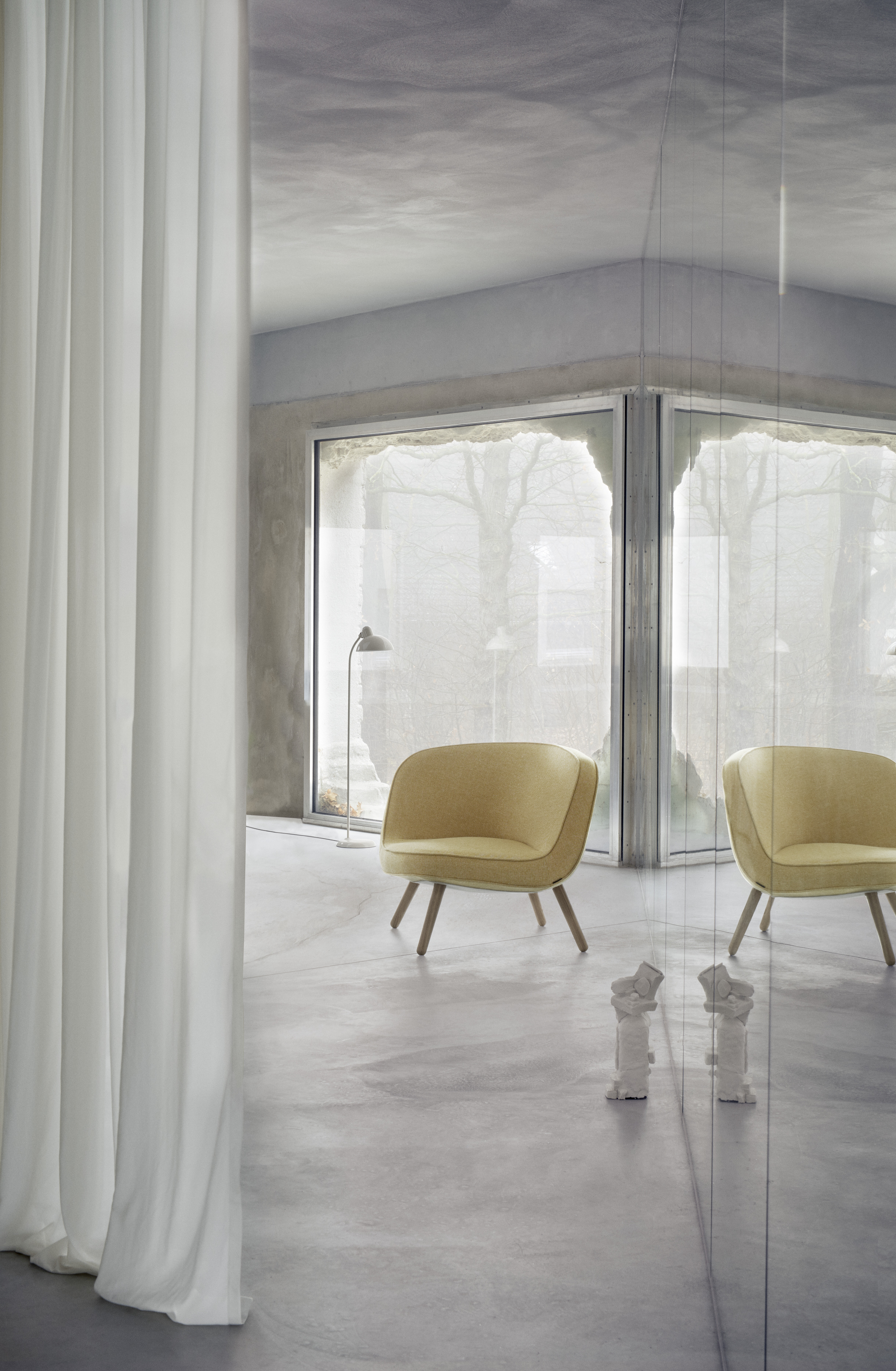 fritz-hansen-via57-bi01-yellow-white-1756086632