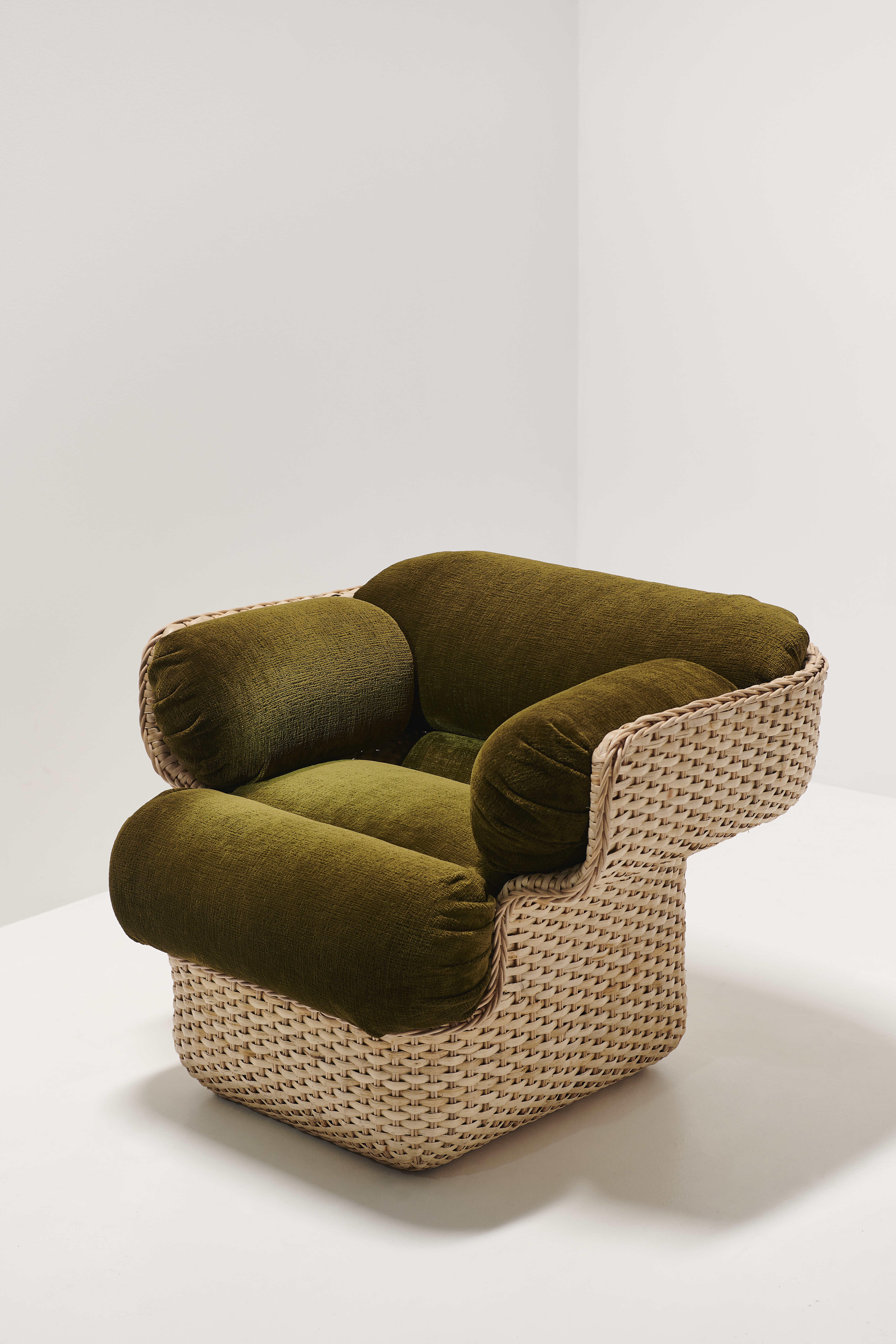 gubi-basket-chair