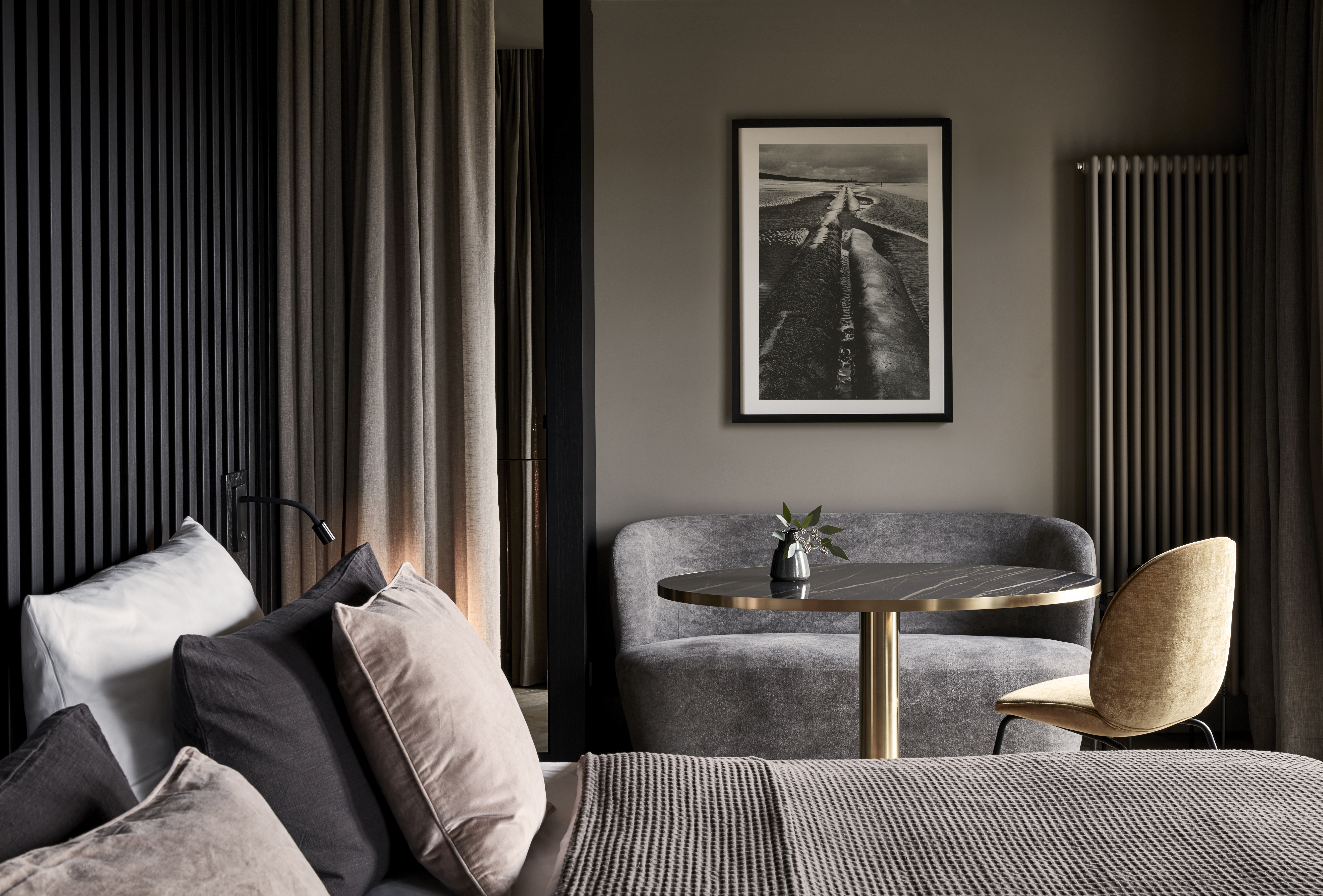 gubi-beetle-stay2seater-hotel-mauritzhof-munster-01