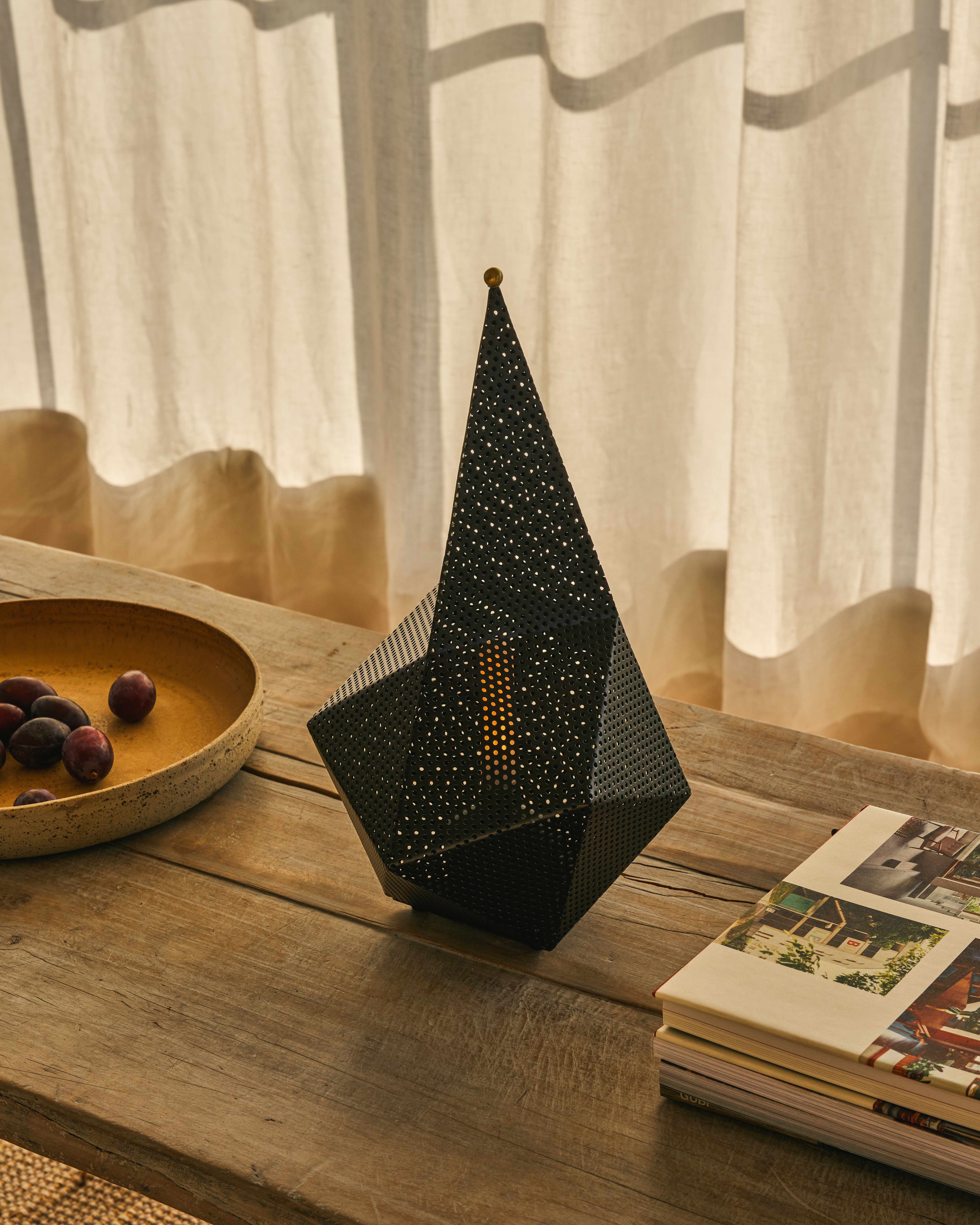 gubi-unplugged-20-14