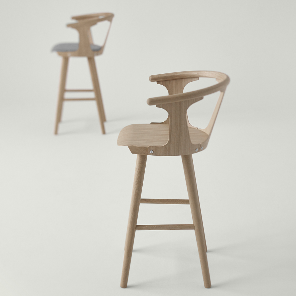 In Between Bar Stool