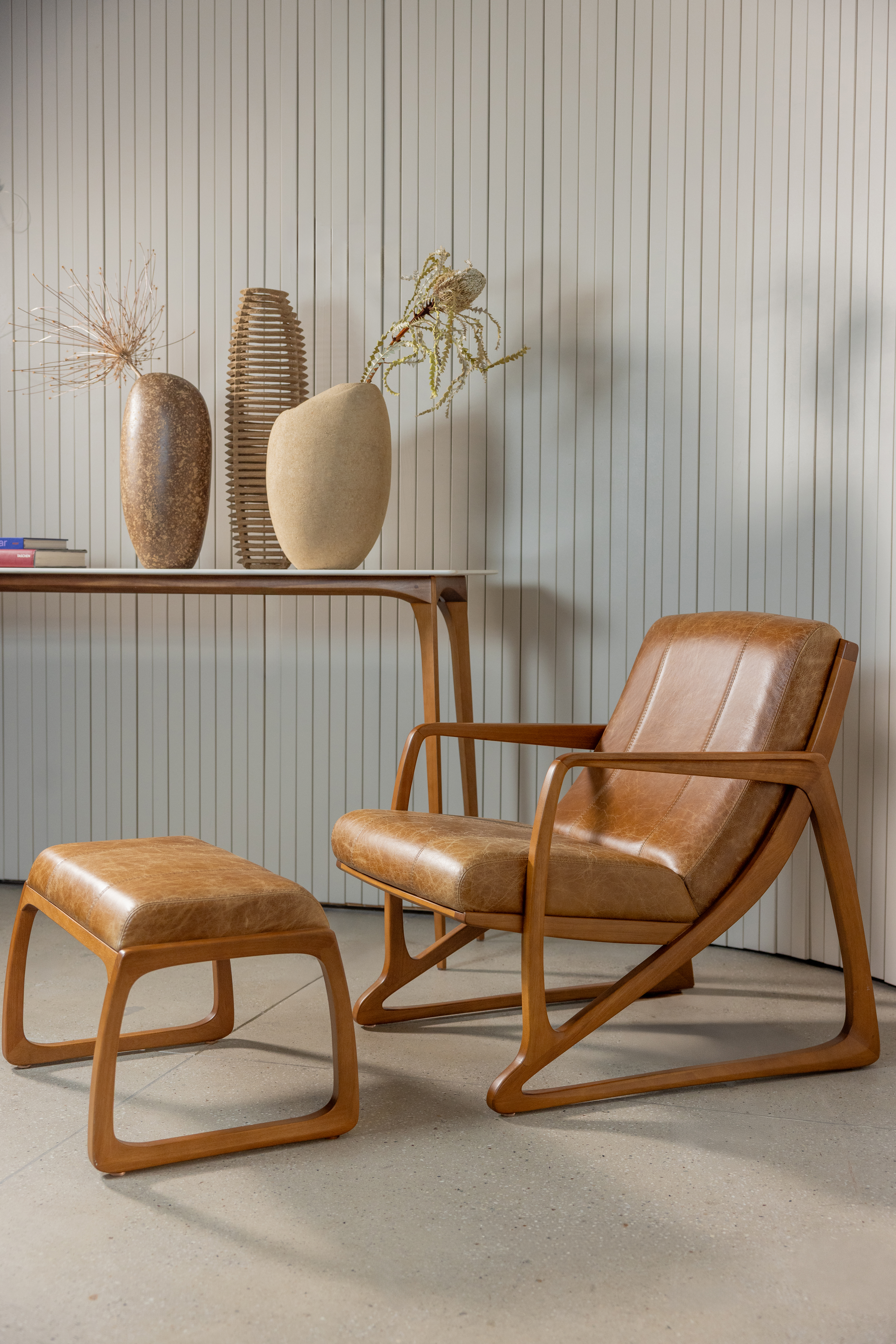 lupita-lounge-chair-detail-2