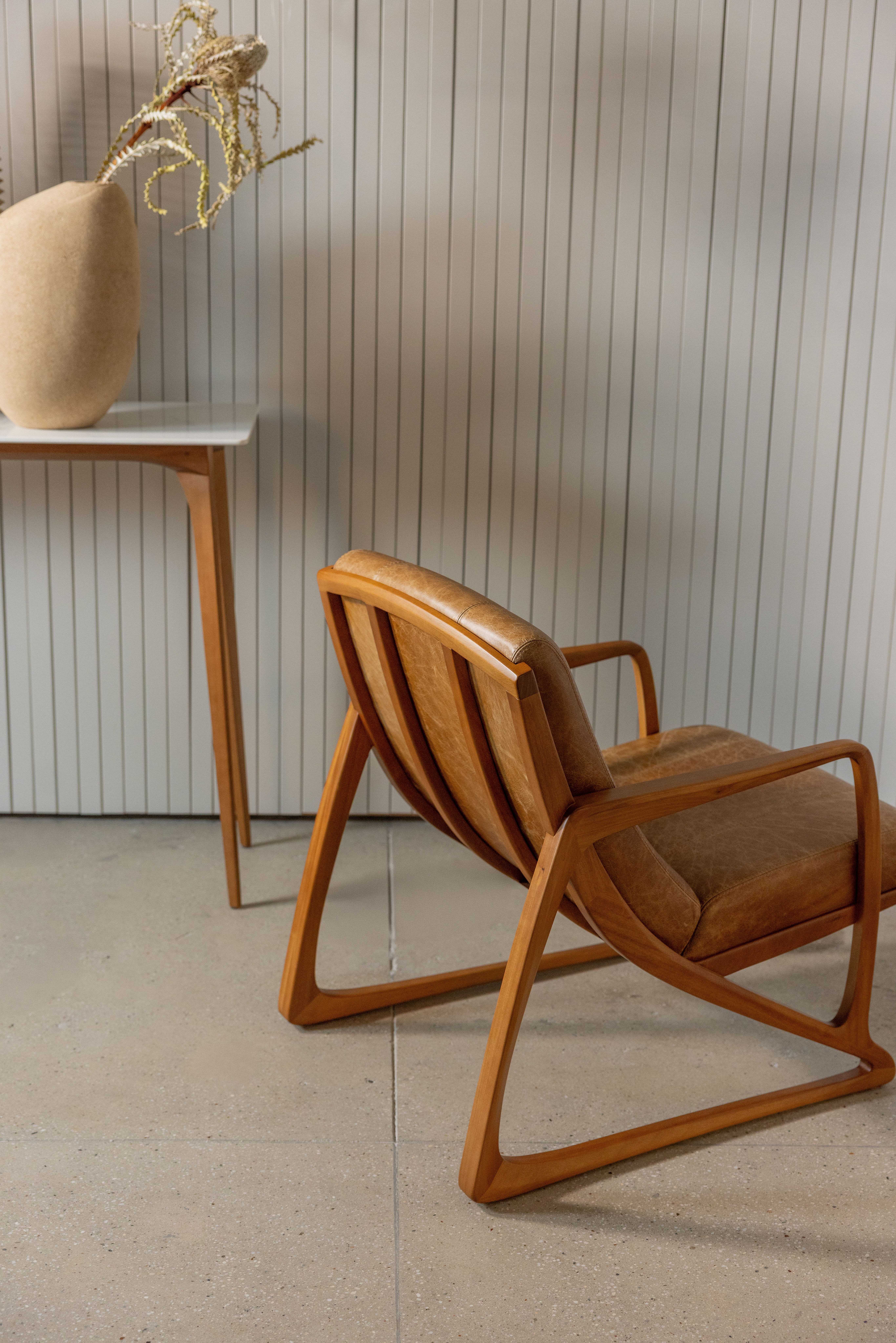 lupita-lounge-chair-detail-5