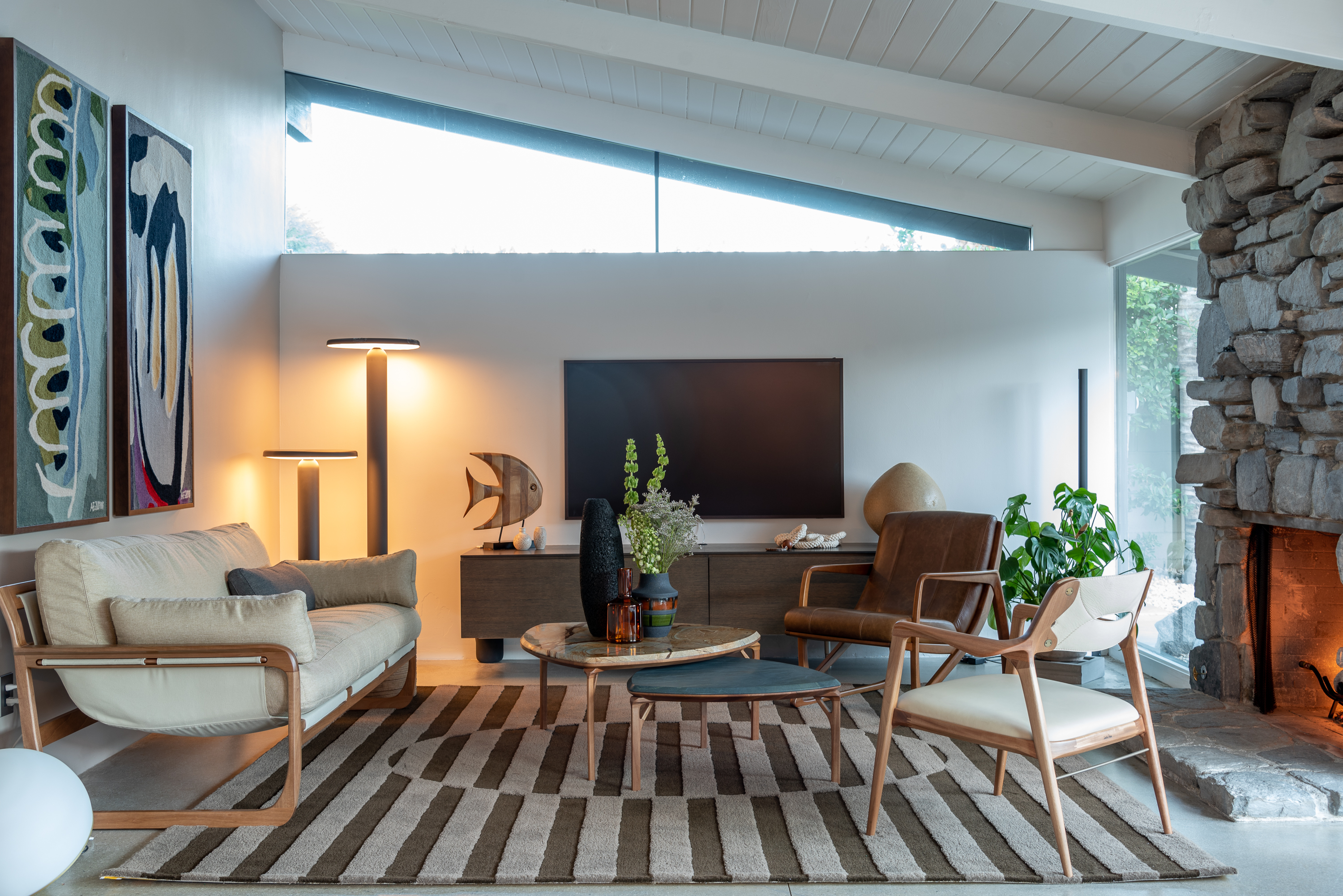 lupita-lounge-chair-environment-6