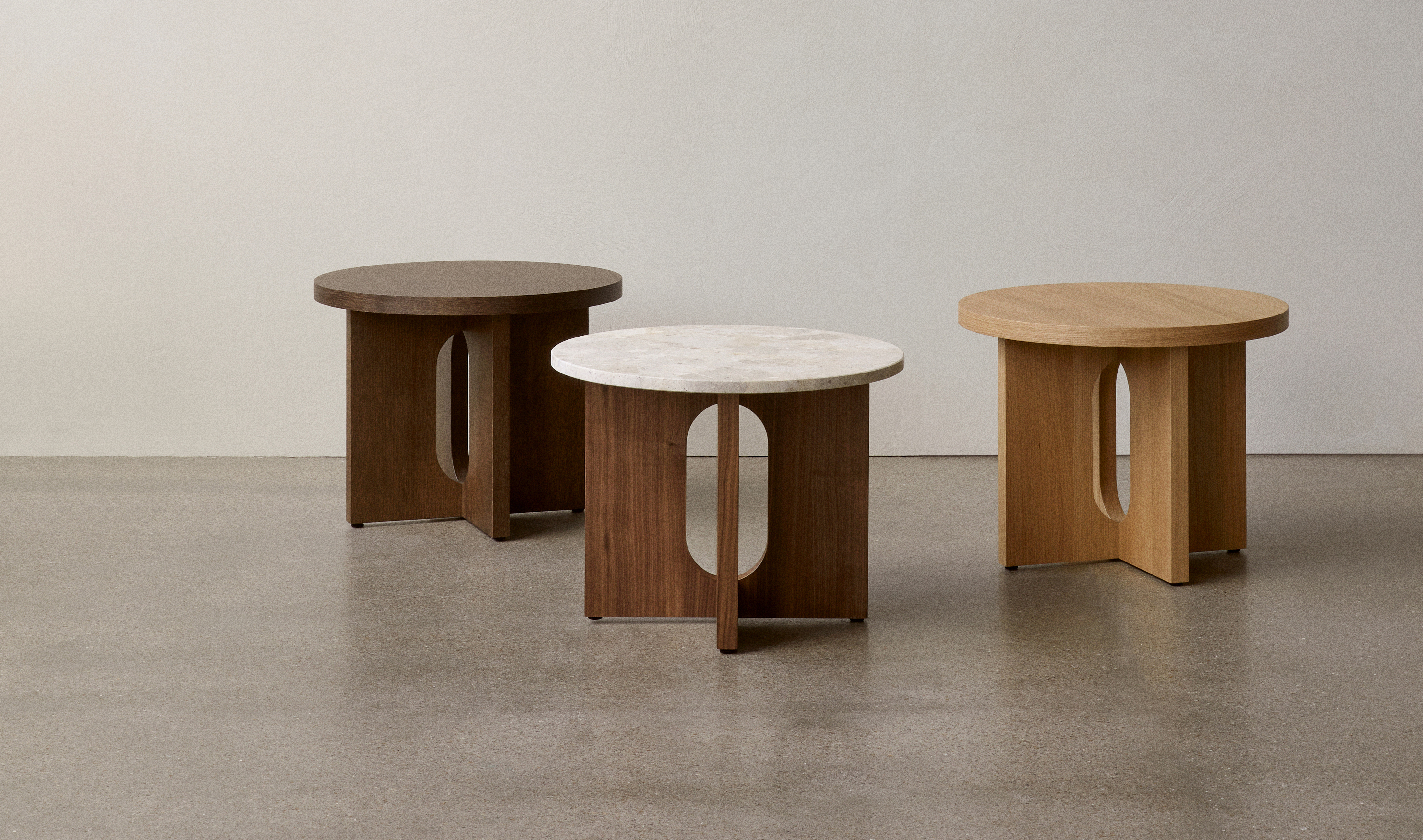 menu-androgyne-side-table-o50