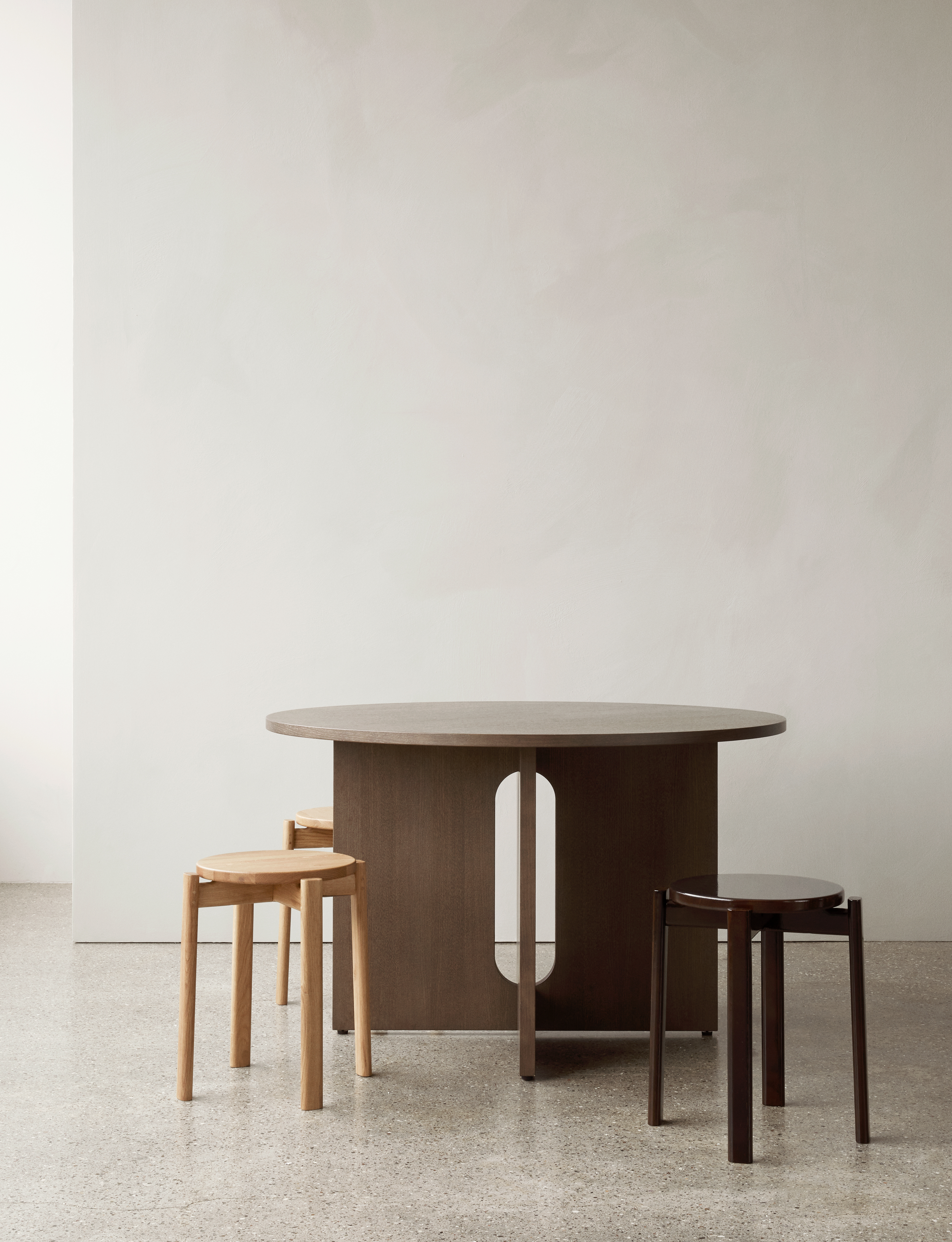menu-passage-stool-androgyne-dining-table-120