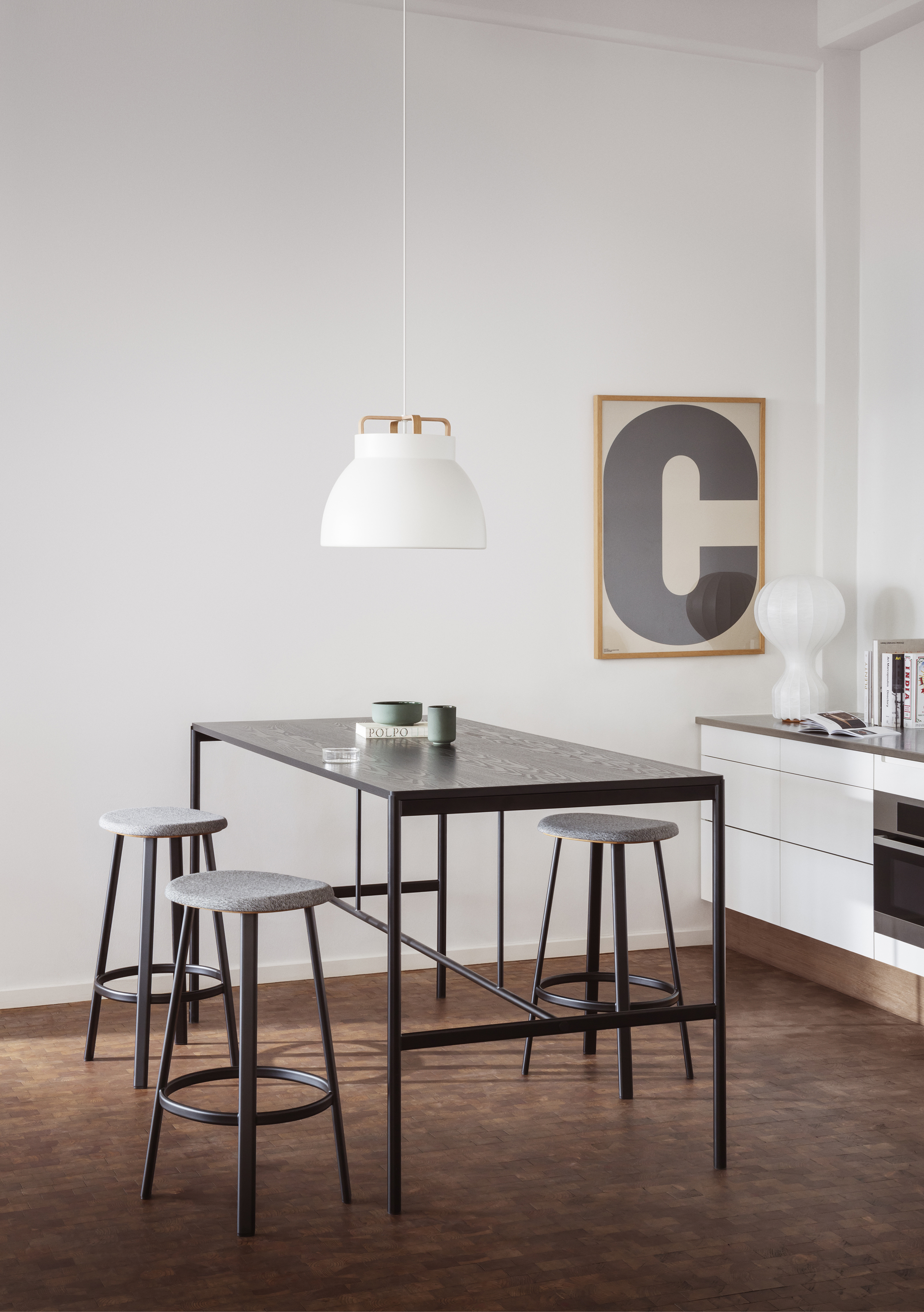 million-2019-mies-high-anno-stool