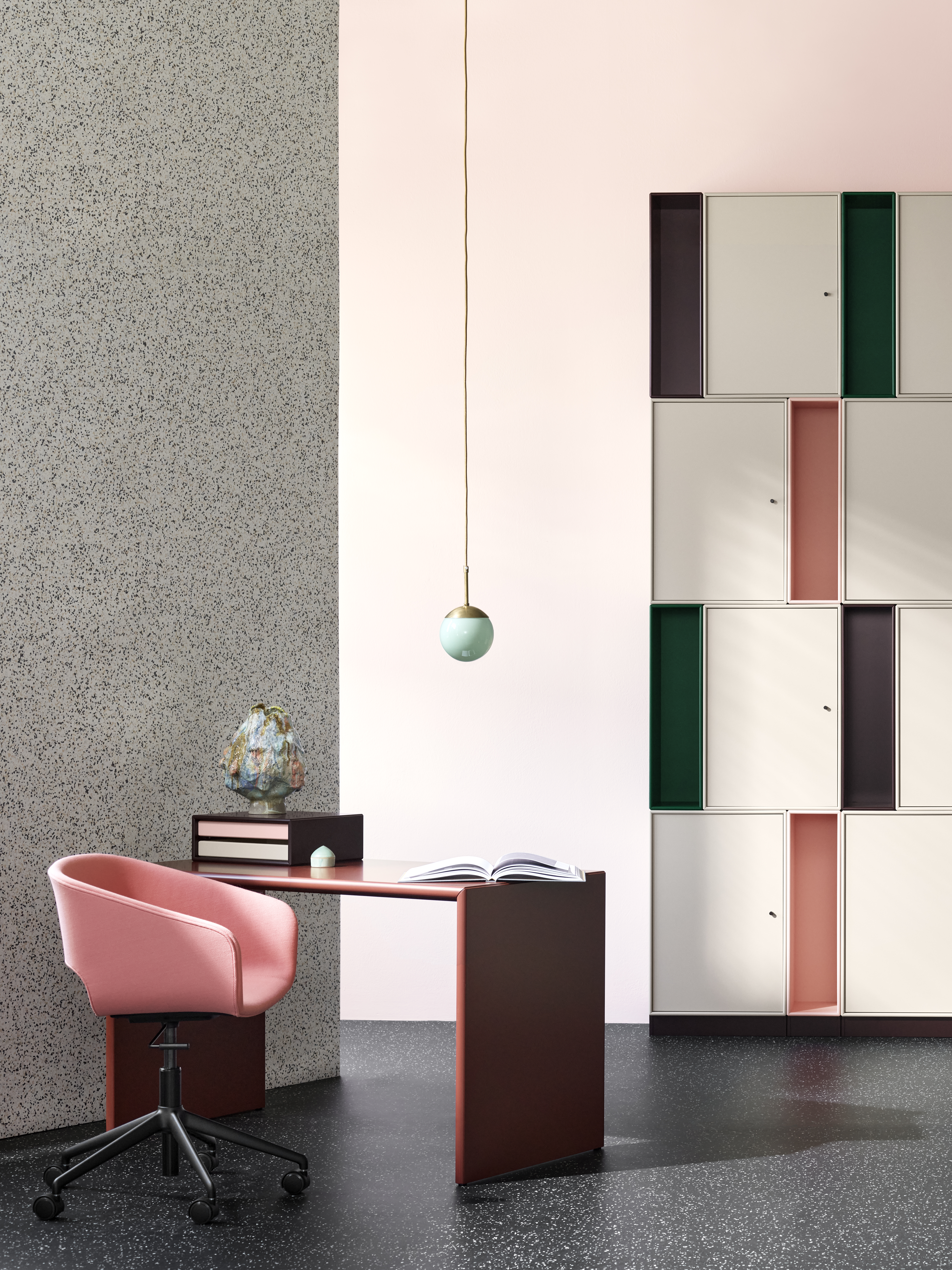 montana-home-23-24-tekla-severin-clay-balsamic-pine-ruby-maree-monterey-01-h