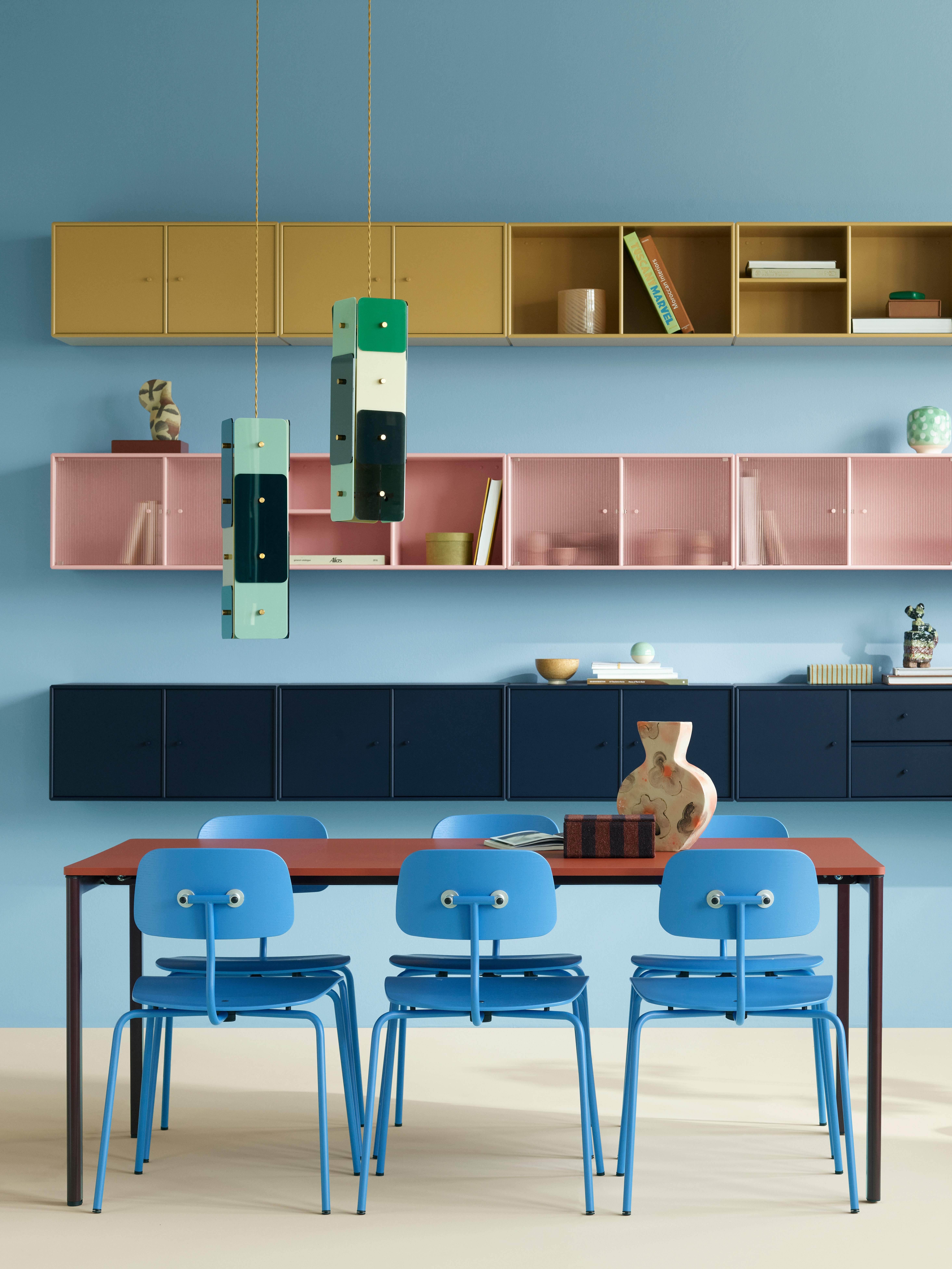 montana-home-25-26-mosertable-kevi-azure-12mmsystem-cumin-ruby-juniper-01-h