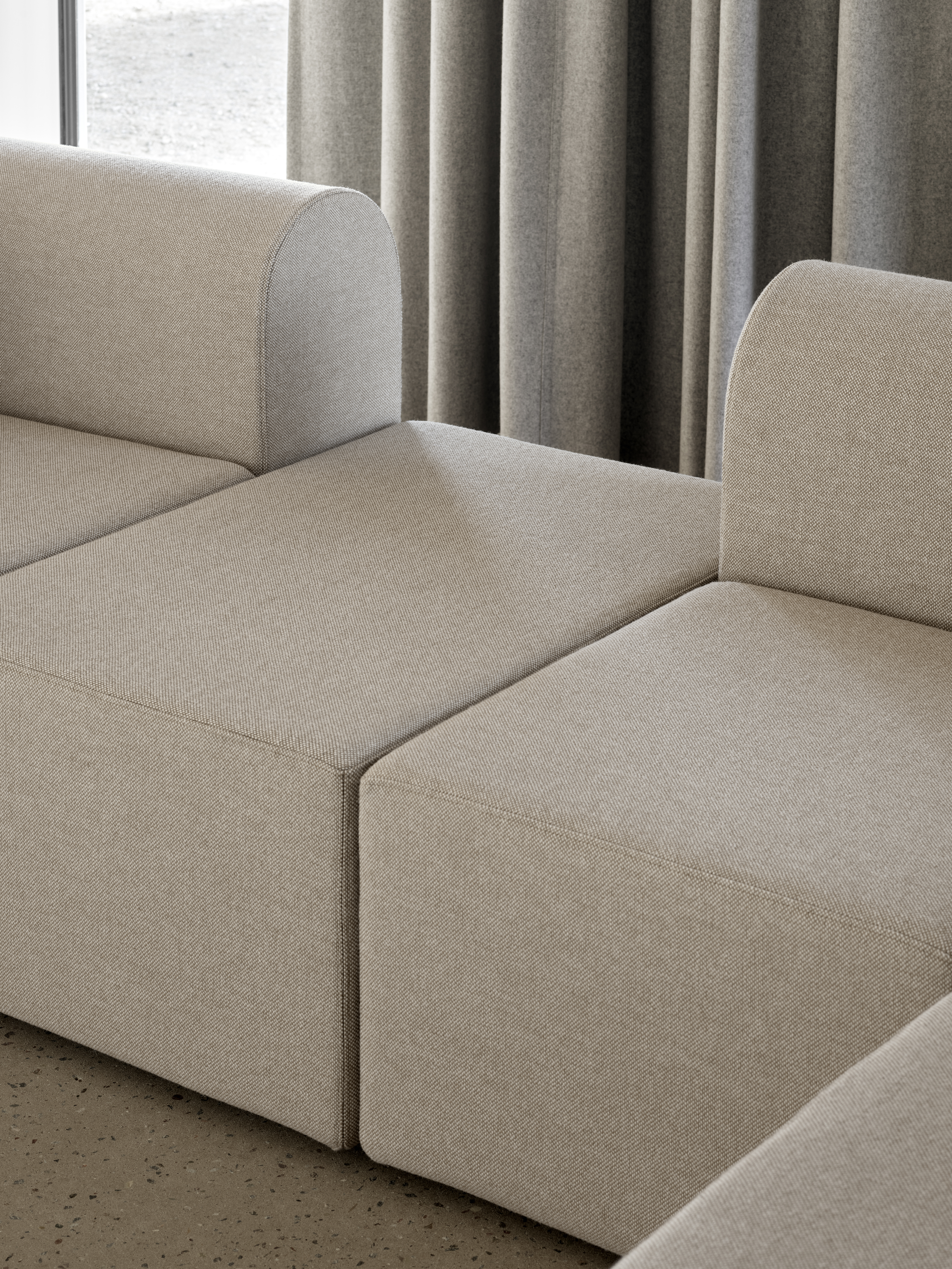 montana-paradigm-2026-hallingdal-220-pantontable-02-detail-h