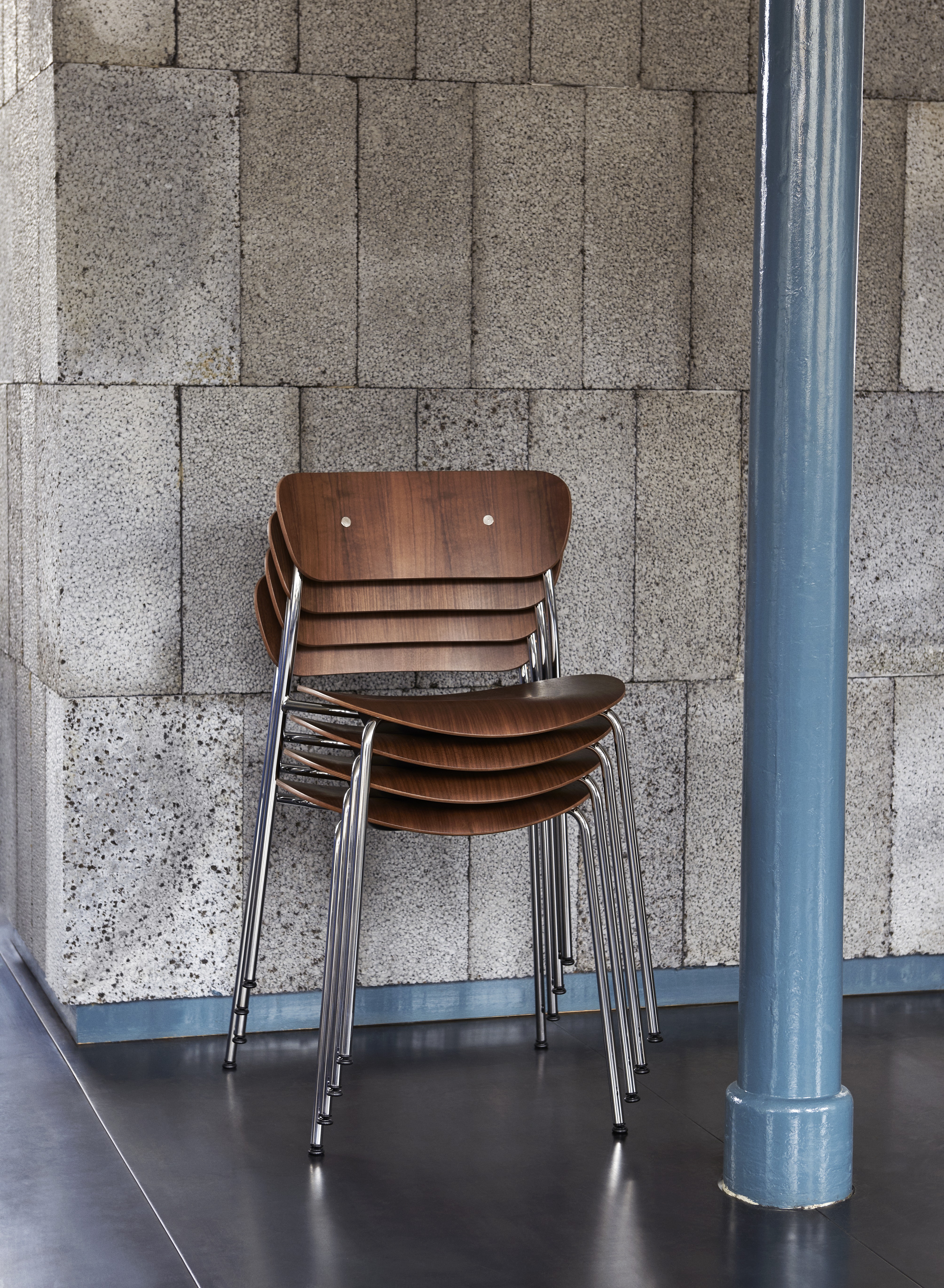 pavilion-av1-in-chrome-w-lacquered-walnut-1755398704