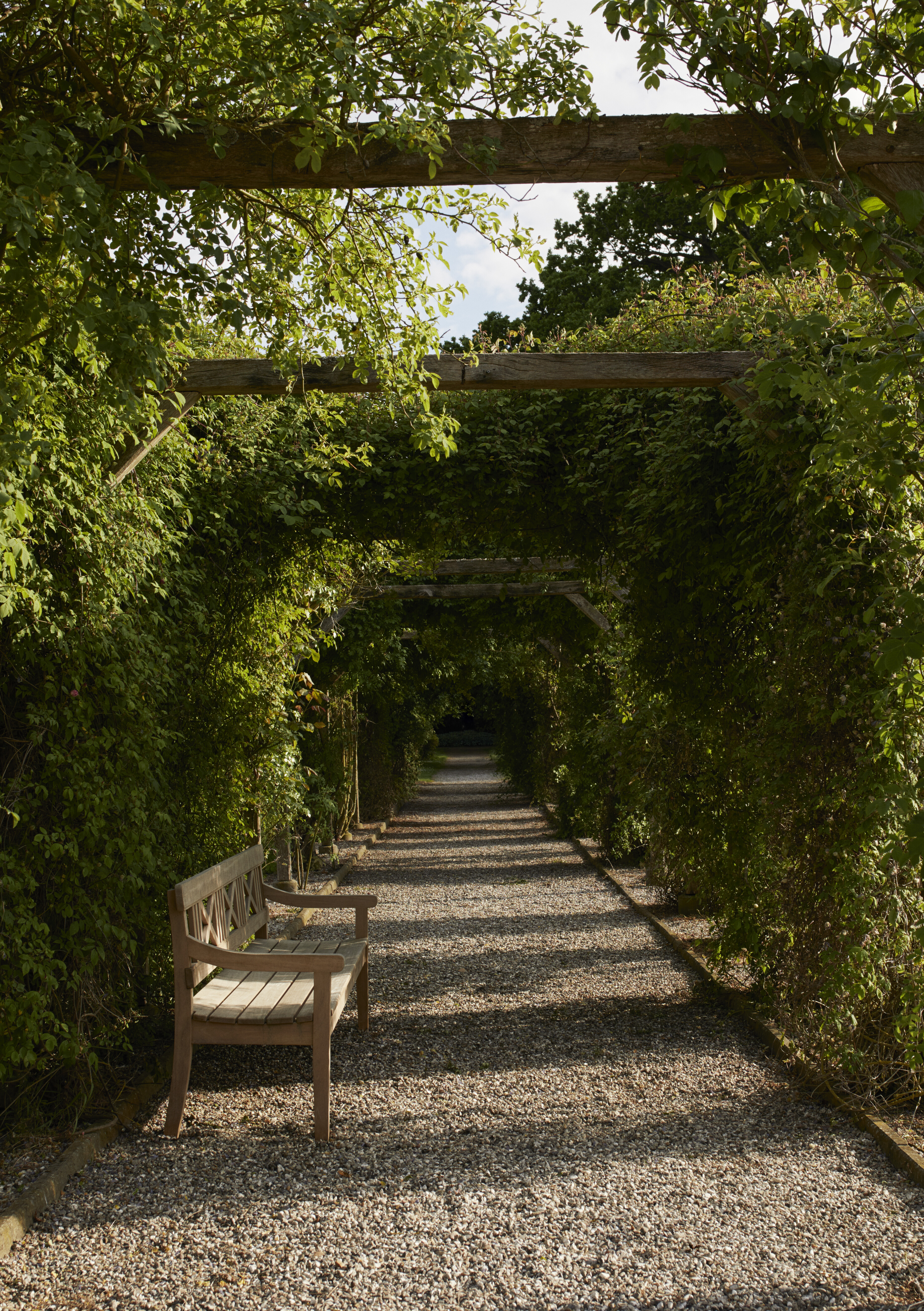 s1040515-drachmann-bench-200-02-m