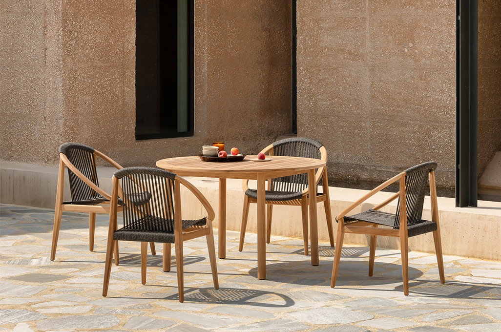 outdoor-qs-feature-image-frida