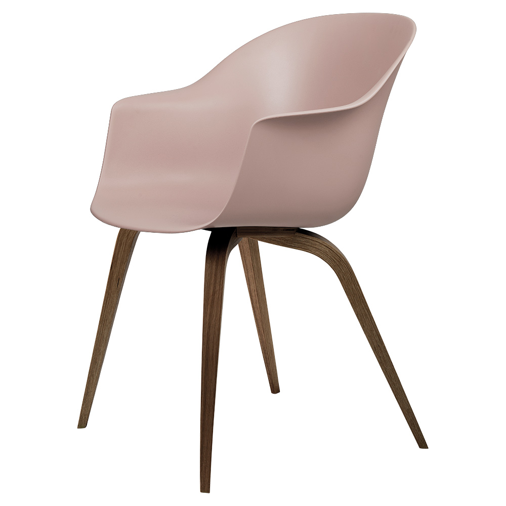 gubi-bat-dining-wood-base-3