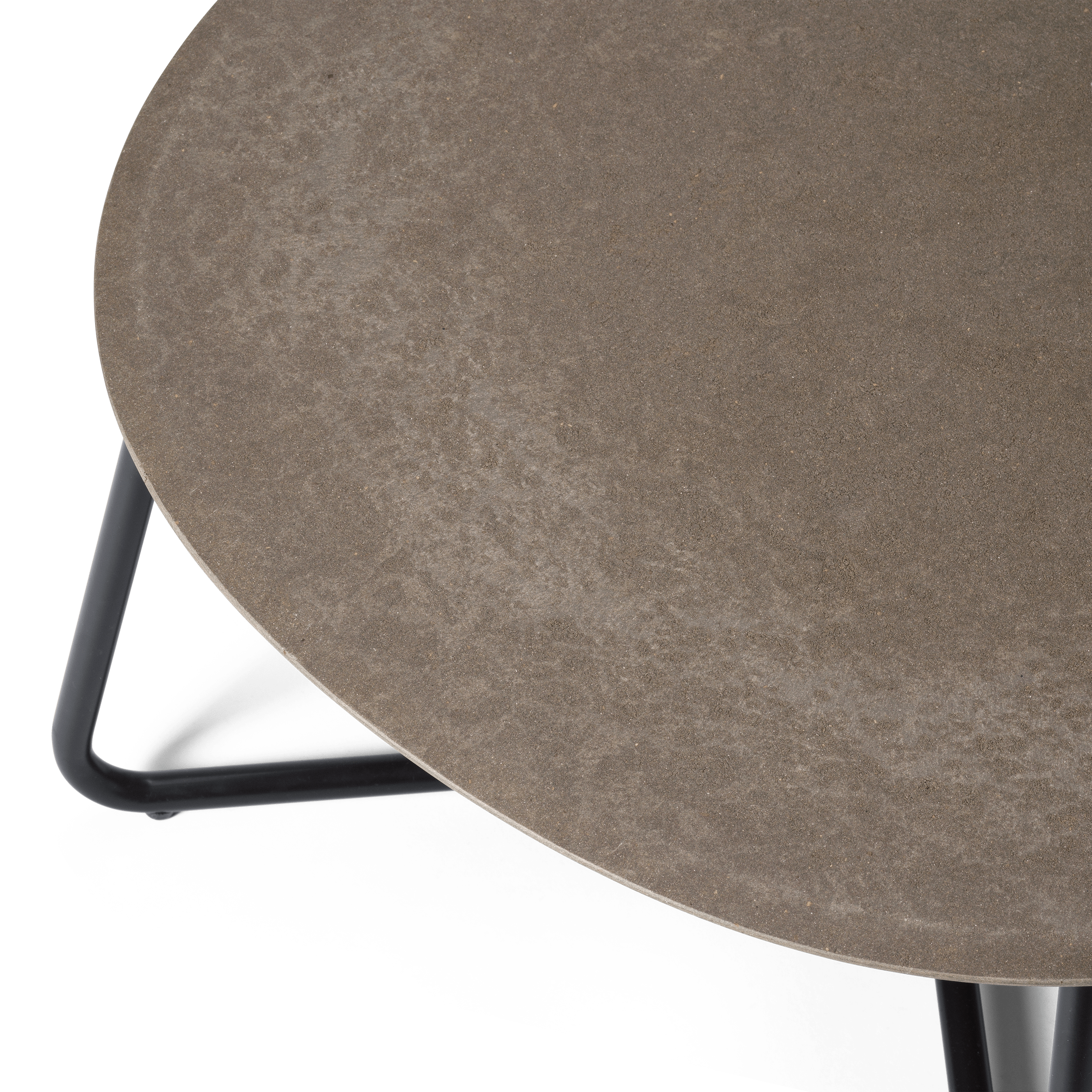 mater-23013-lilyloungetable-coffeewastedark-detail