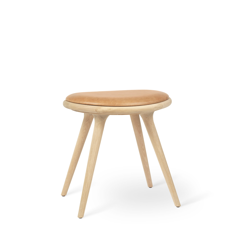 Mater - The Low Stool