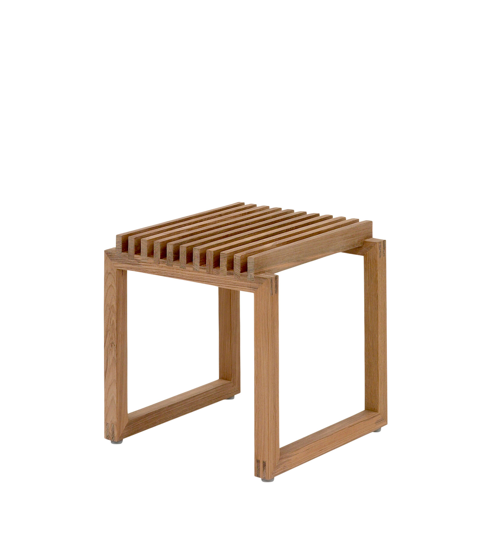 s1920460-cutter-stool